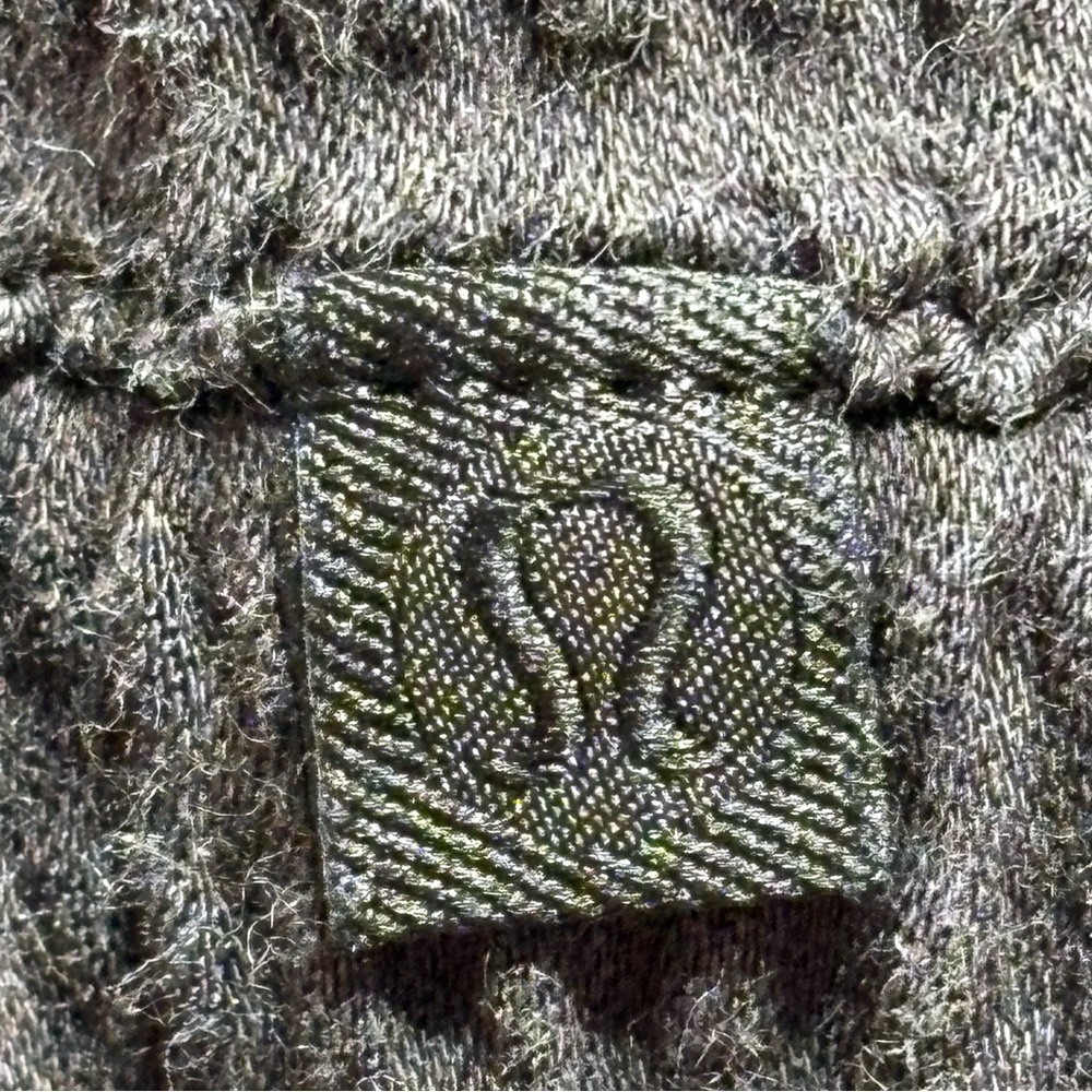 Lululemon Pack Light Pullover *Packable *Peloton - image 3